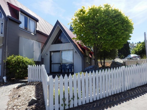 Wakatipu View Apartments image 12