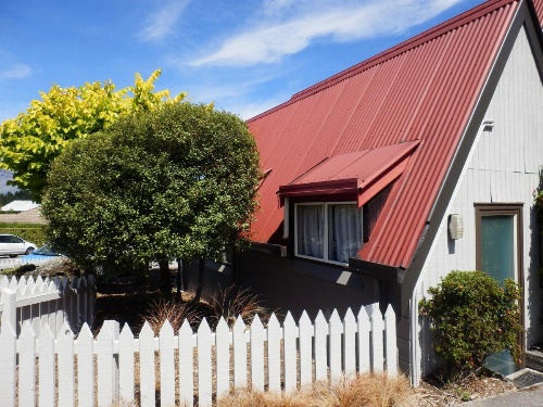 Wakatipu View Apartments image 13
